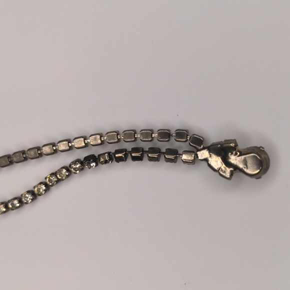 Rhinestone Necklace Petite Pear Shaped Center Stone Elegant Formal Cocktail - Picture 3 of 3